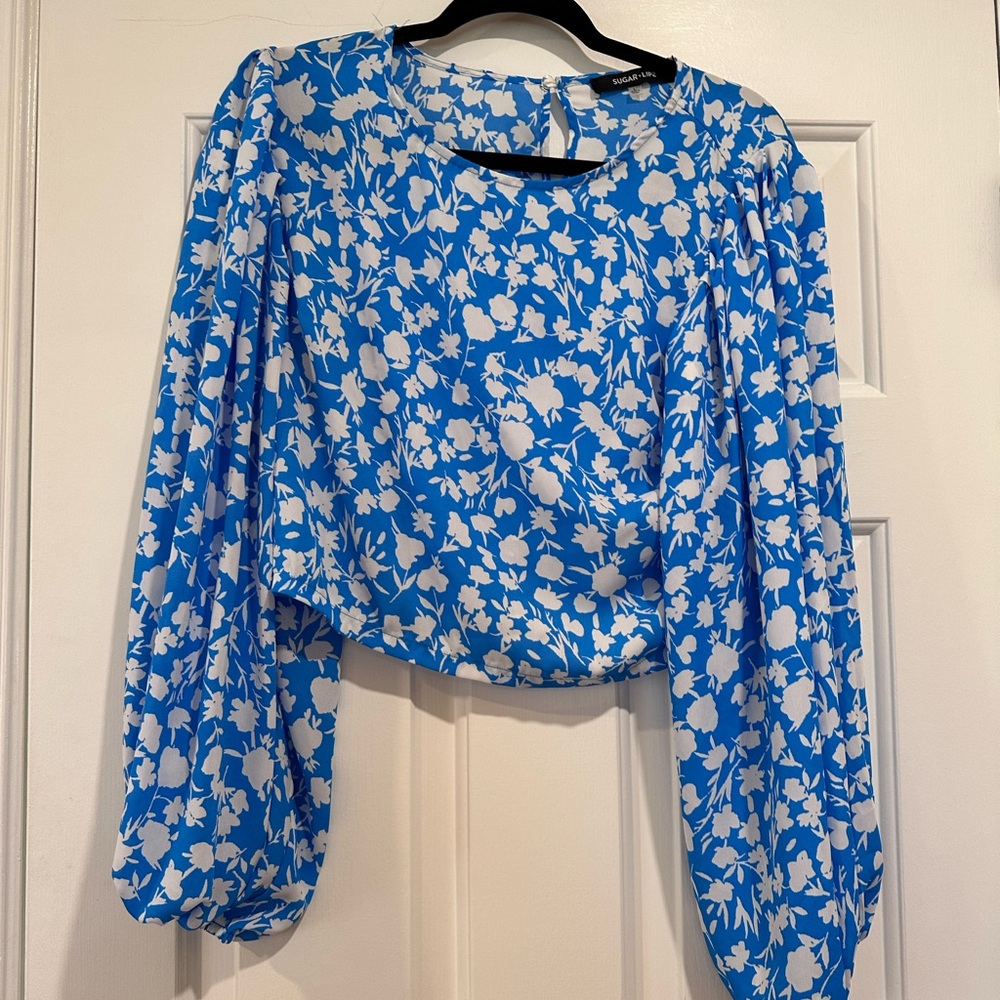 Sugarlips Blue and White Floral Blouse